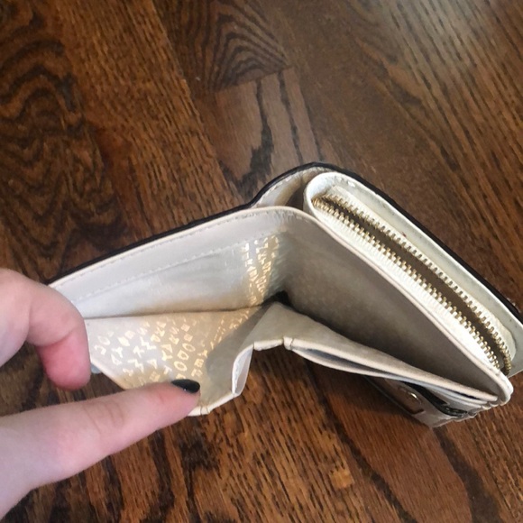 KATE SPADE WALLET - Picture 5 of 5